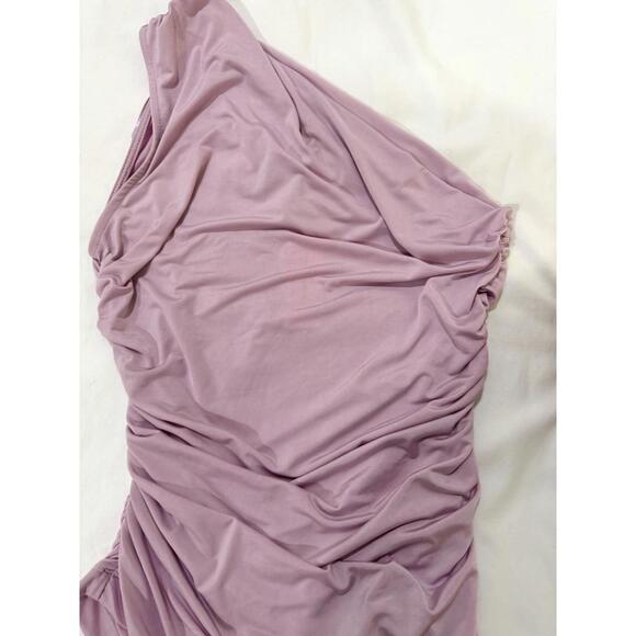 NWT Anthropologie Lilac Fitted One Shoulder Ruched Top- Size Medium - Picture 6 of 9